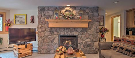 Apartment (3 Bedrooms) | Front of property