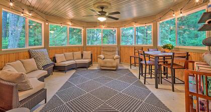 Peaceful Forest Retreat by Mt. Baker Slopes!