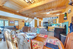 Rumah (2 Bedrooms) | Interior