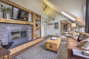 Apartment (1 Bedroom) | Interior - 2 Mi to Keystone Resort: Condo w/ Hot Tub Access! (Keystone)