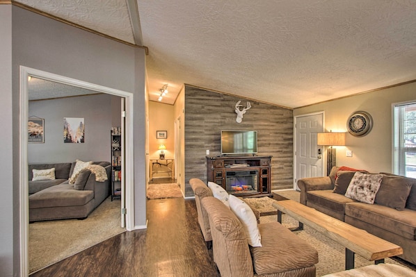 House (3 Bedrooms) | Interior