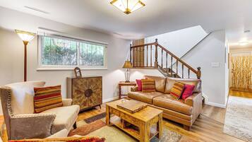 Căn hộ (2 Bedrooms) | Nội thất