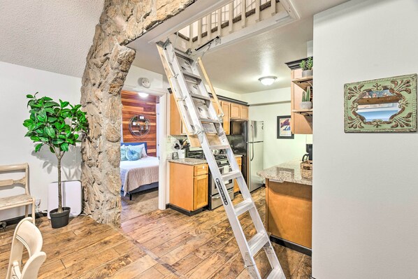 House (2 Bedrooms) | Interior