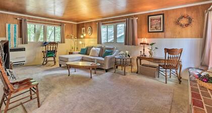 Cozy Crestline Cabin, Close to Lakes, Parks!