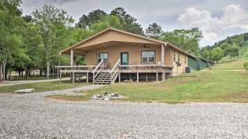 House (2 Bedrooms) | Front of property