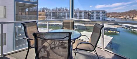 Apartment (3 Bedrooms) | Front of property