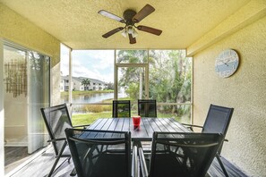 Apartment (2 Bedrooms) | Interior - Naples Condo w/ Pool Access ~ 6 Mi to Beach (Naples)