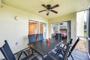 Apartment (2 Bedrooms) | Interior - Naples Condo w/ Pool Access ~ 6 Mi to Beach (Naples)