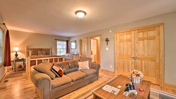 Rumah (4 Bedrooms) | Interior