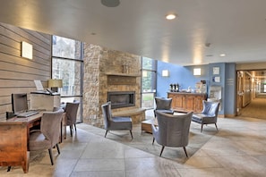 Apartment (3 Bedrooms) | Interior - Spacious Vail Condo: Steps From Eagle Bahn Gondola (Vail)