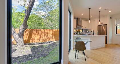 Chic Austin House w/ Spacious Backyard & Hammock