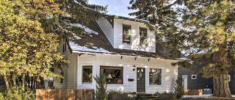 House (4 Bedrooms) | Front of property