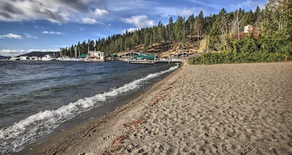 Charming Downtown Coeur D'alene Home With Yard!