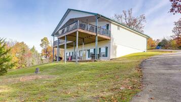 House (5 Bedrooms) | Interior