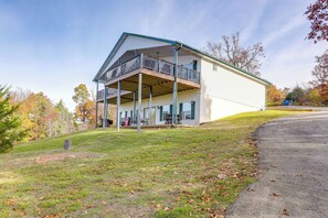 House (5 Bedrooms) | Interior