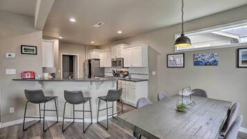 Nhà (3 Bedrooms) | Nội thất