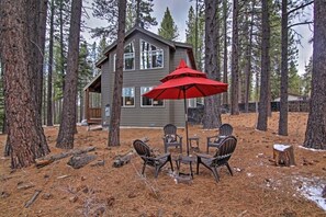 House (2 Bedrooms) | Interior - 1 Mi to Mtn, 1 More to Shore! Luxury Tahoe Home (South Lake Tahoe)