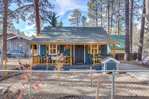 Cottage (2 Bedrooms) | Interior