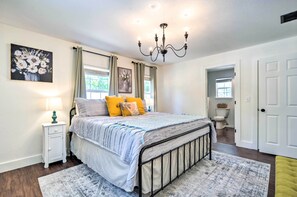 House (4 Bedrooms) | Interior - New Braunfels Haven w/ Hot Tub & Fire Pit! (New Braunfels)