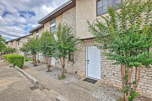 Apartment (2 Bedrooms) | Bahagian dalam