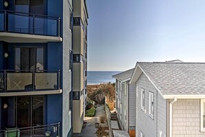 Apartment (2 Bedrooms) | Interior - Walk to the Beach: Ocean City Condo w/ Balcony (Ocean City)