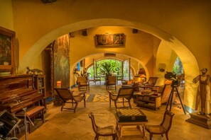 Bar lounge