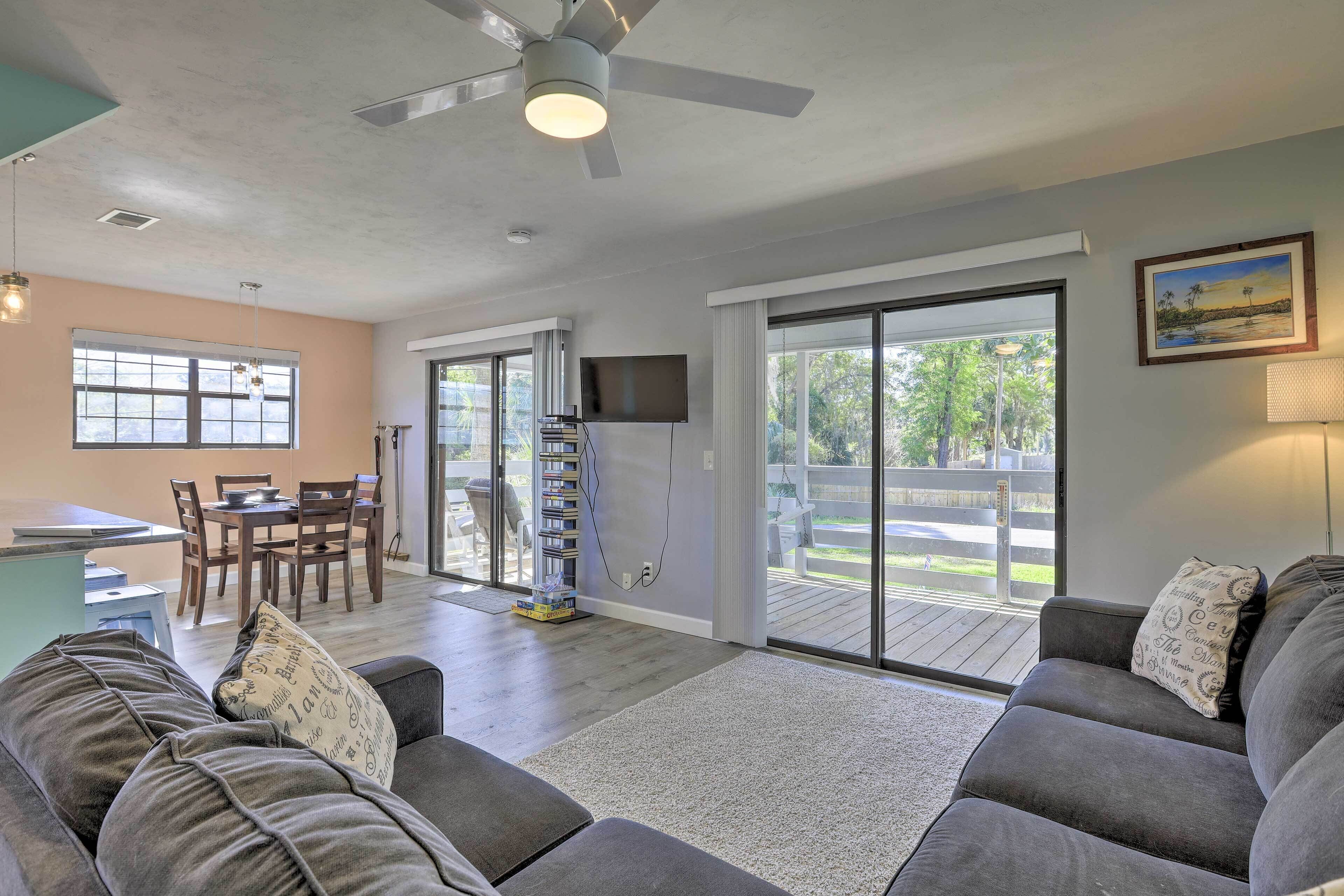 House (2 Bedrooms) | Interior