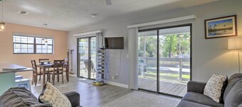 Tailing Tides Getaway w/ Covered Boat Parking!