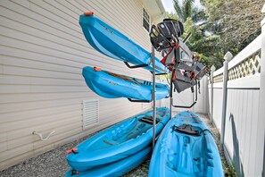 House (3 Bedrooms) | Interior - Indian Rocks Beach Oasis - 2 Blocks to Beach! (Indian Rocks Beach)