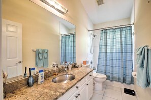 House (3 Bedrooms) | Interior - Indian Rocks Beach Oasis - 2 Blocks to Beach! (Indian Rocks Beach)
