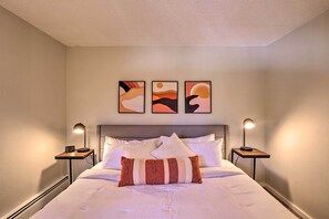 Apartment (2 Bedrooms) | Interior - 1/4 Mi to Peak 8 Ski Lift: Modern Breck Condo! (Breckenridge)