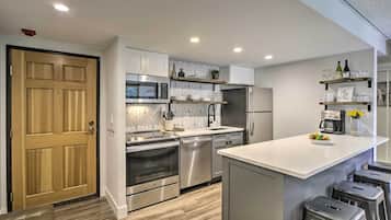 Apartment (1 Bedroom) | Interior