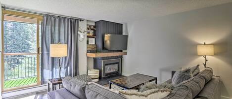 Apartment (1 Bedroom) | Interior