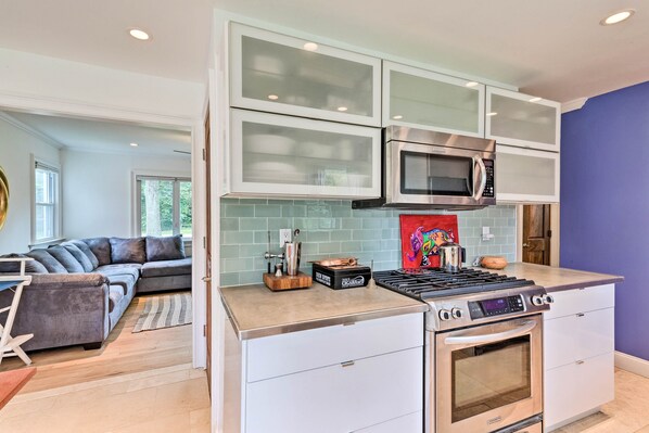 House (2 Bedrooms) | Interior