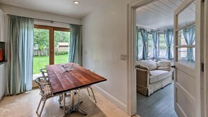 Rumah (2 Bedrooms) | Interior