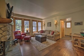 Apartment (2 Bedrooms) | Interior - Mammoth Lakes Vacation Rental w/ Community Hot Tub (Mammoth Lakes)