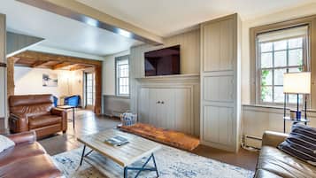 Rumah (4 Bedrooms) | Interior