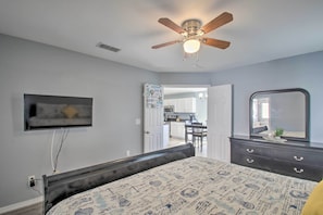 House (3 Bedrooms) | Interior - Lovely Florida Coastline Home By Perdido Key! (Pensacola)