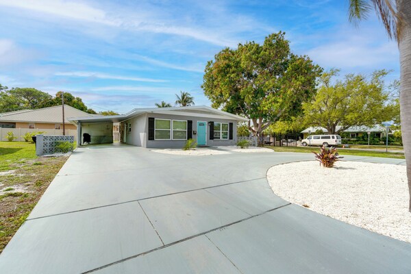 Bright Venice Getaway < 1 Mi To Historic Dtwn - Venice, FL