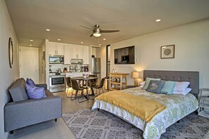 Iron/ironing board, bed sheets - Bayfront San Diego Getaway on Boardwalk w/ Hot Tub (San Diego)