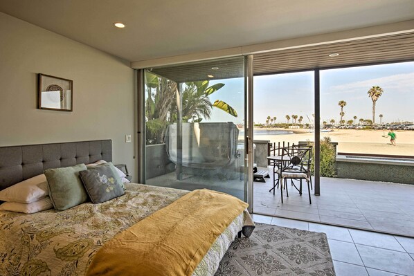 Iron/ironing board, bed sheets - Bayfront San Diego Getaway on Boardwalk w/ Hot Tub (San Diego)