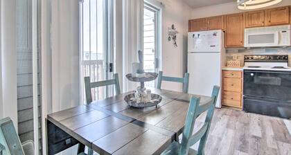 Community Pool & Deck: Ocean City Condo Near Ocean