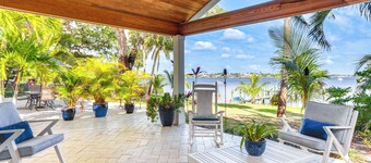 Waterfront Stuart Oasis w/ Hot Tub & Dock!