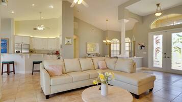 Villa (3 Bedrooms) | Interior