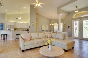 Villa (3 Bedrooms) | Interior