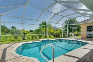 Villa (3 Bedrooms) | Front of property