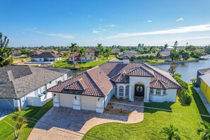House (4 Bedrooms) | Interior - On Canal: Luxe Cape Coral Oasis w/ Pool & Lanai! (Cape Coral)