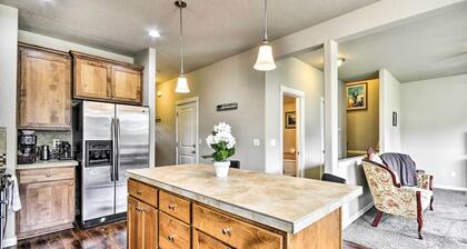 Portland Home w/ Private Hot Tub: 9 Mi to Downtown