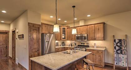 Walkable Bigfork Townhome: Fish, Hike & Ski!