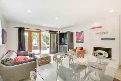 San Diego Home w/ Deck: Walk to Mission Beach!